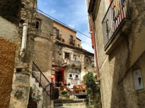 Scalea Historic Center Apartments