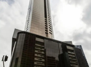 Prima Pearl Luxury 2-Bedroom Apartment