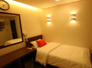 Philstay Dongdaemun Economic