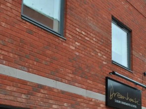 Dreamhouse Apartments Manchester City West