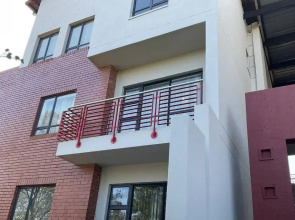 Lovely 1 Bedroom Unit in an Amazing Golf Estate