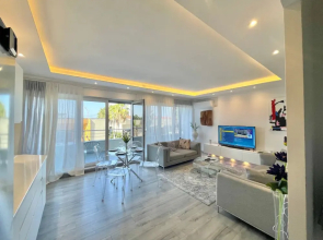 Currila Beach Trendy Relax Lifestyle