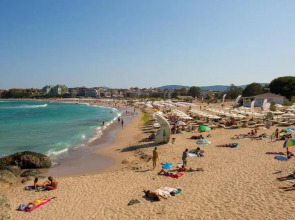 Villas in Complex Trakiyskiy Bryag