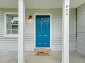 Boho Chic 2BD Walk to Shelby Park and Restaurants!