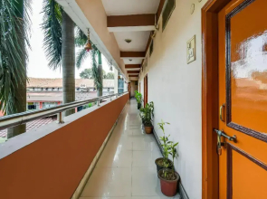 Hotel Ashirwad by OYO Rooms