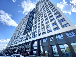 4 sezona na ulitse Entuziastov 15 Apartments