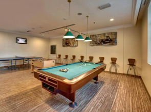 Sharjah Palace Hotel