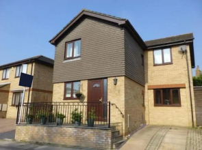 Benson Close Serviced Accommodation