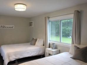 Lakeview Motel and Cottages