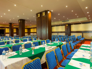 Le Jardin Aqua Park Resort