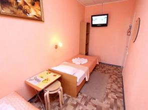 Krasny Kovrik na Pushkinskoy