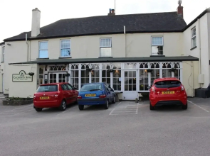 Cockhaven Arms