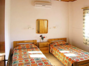 Anna Apartments