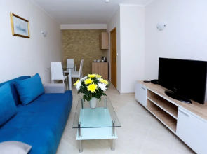 Sunrise Gardens Aparthotel