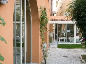 Relais Pacinotti Apartments and Suites in Pisa