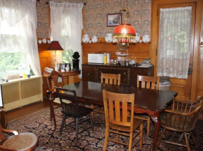 Victorian Charm Inn