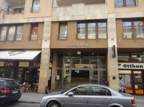 Opera Residence