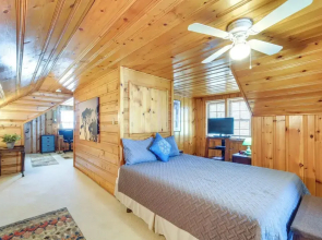 Cleveland Heights Home w/ Sunroom: Park Across St!