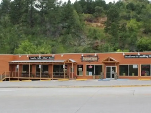 Deadwood Station Bunkhouse