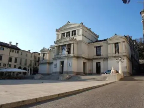 Locanda Mezzosale