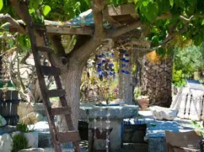 Koklas Studios