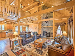 9 Mi to Bretton Woods: Carroll Log Cabin w/ Deck