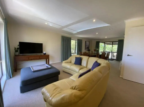 Cobbon Retreat