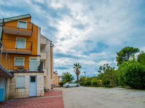 Apartments Nina