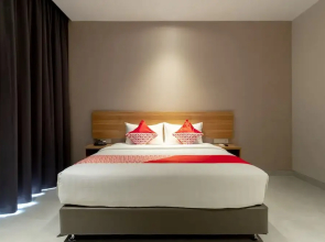 Travel Hub Hotel by OYO Rooms