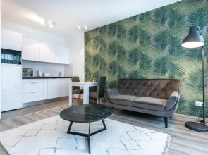 Elisabeth Downtown Apartments by UrbanRent