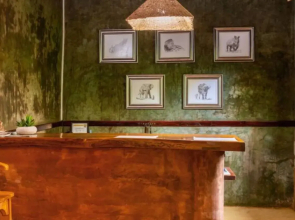 Leopard Walk Lodge