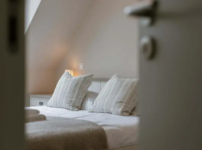 Spacious 3-bedroom Apartment in Oostende