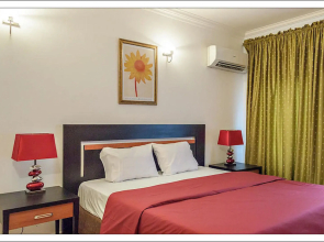 Reeve Court Apartment