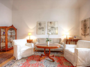 Botanical garden apartment