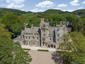 The Emma Suite Stone Cross Mansion