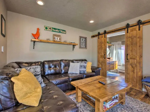 Modern Mountain Retreat w/ Views: Ski, Golf & Hike