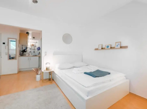 Stay Awesome - Schönfeld Apartment, Netflix und kostenloses Parken