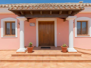 Villa Bella Lucia 1. Piscina Climatizada, WiFi, BBQ.