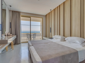 Piere Anne Beach Hotel