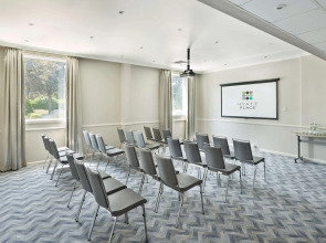 Hyatt Place London Heathrow Airport