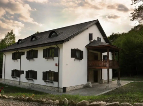 Cabana Izvoranu
