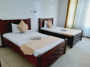 Lux Suites Dofils Almasi Apartments