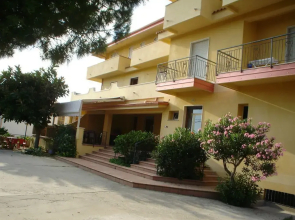 Residenza Laura Casa Vacanze