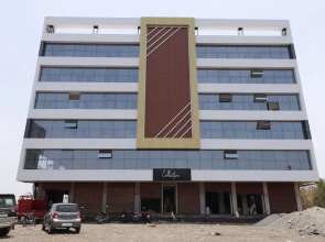 OYO Flagship 27991 Mundhwa UC