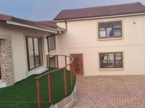 Beautiful 4 Bedroom Home in Durban North