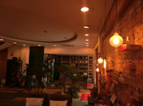 Cather Of The Light Youth Hostel