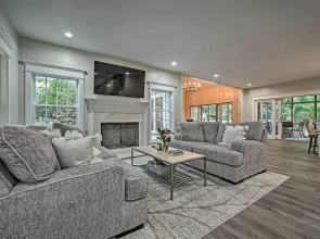 Luxury Family Home w/ Deck, Swim Spa & Grill!