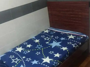 Private Couple room near Burdubai