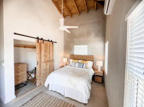 Paradise Cove 3 Bedroom Home
