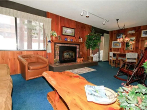 Mammoth Ski & Racquet Club #25 1 Bedroom 2 Bathrooms Condo